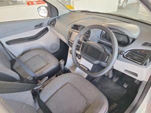 Tata Tiago 1.2 XT manual - Image 7