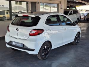 Tata Tiago 1.2 XT manual - Image 2