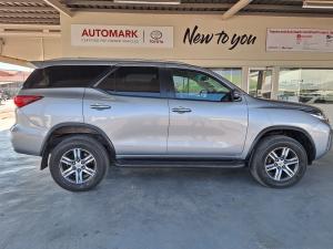 Toyota Fortuner 2.4GD-6 auto - Image 3