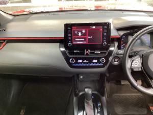 Toyota Corolla Cross 1.8 Hybrid GR-Sport - Image 14