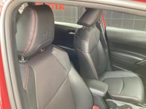 Toyota Corolla Cross 1.8 Hybrid GR-Sport - Image 16