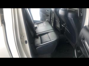 Toyota Hilux 2.8GD-6 double cab 4x4 Legend 50 - Image 12