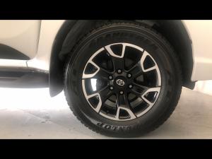 Toyota Hilux 2.8GD-6 double cab 4x4 Legend 50 - Image 17