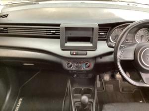 Suzuki Ertiga 1.5 GA - Image 11
