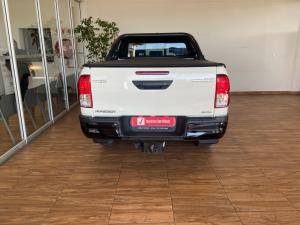 Toyota Hilux 2.4GD-6 double cab 4x4 Raider auto - Image 5