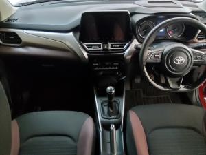 Toyota Starlet Cross 1.5 XR manual - Image 6