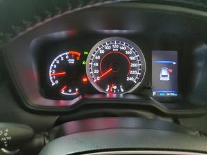 Toyota Corolla Cross 1.8 XS - Image 11