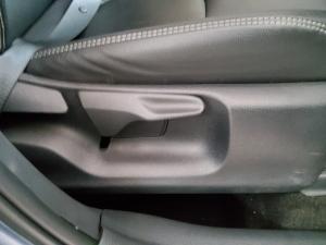 Toyota Corolla Cross 1.8 XS - Image 16