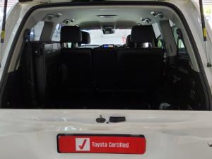 Toyota Land Cruiser 200 4.5D-4D V8 VX - Image 17