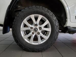 Toyota Land Cruiser 200 4.5D-4D V8 VX - Image 18