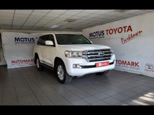 Toyota Land Cruiser 200 4.5D-4D V8 VX - Image 1