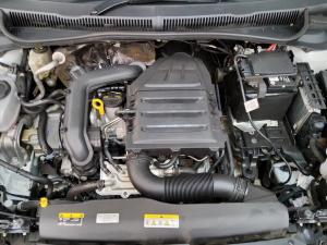 Volkswagen Taigo 1.0TSI R-Line - Image 17