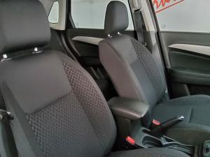 Toyota Urban Cruiser 1.5 XR - Image 14