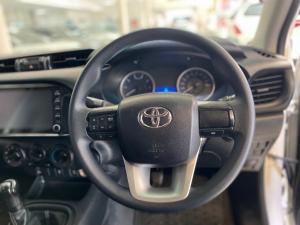 Toyota Hilux 2.4 GD-6 RB SRXS/C - Image 8