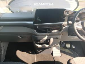 Volkswagen Transporter Kombi 2.0 TDi Commerce automatic - Image 14