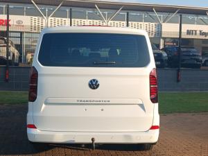 Volkswagen Transporter Kombi 2.0 TDi Commerce automatic - Image 5