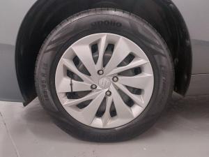 Suzuki Baleno 1.5 GL - Image 11