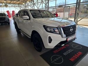 Nissan Navara 2.5DDTI LE/LE Plus automatic D/C - Image 17