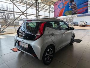 Toyota Aygo 1.0 X-CITE - Image 10