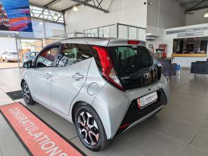 Toyota Aygo 1.0 X-CITE - Image 9