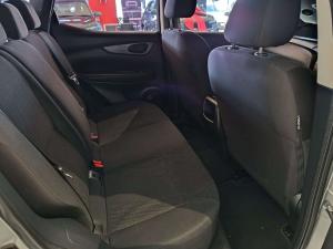 Nissan Qashqai 1.2T Visia - Image 12