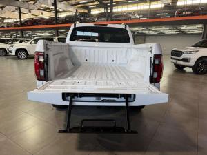 Foton Tunland 2.0D V9 LTD 4X4 automaticD/C - Image 8