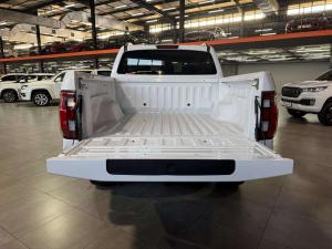 Foton Tunland 2.0D V9 LTD 4X4 automaticD/C - Image 9