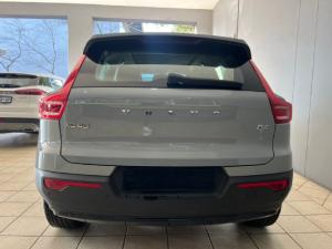 Volvo XC40 B4 Plus Dark - Image 5