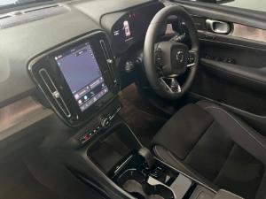 Volvo XC40 Recharge Twin Motor Ultimate - Image 7