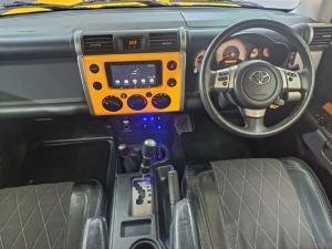 Toyota FJ Cruiser FJ Cruiser - Image 7