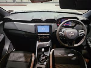 Nissan Magnite 1.0 Turbo Acenta Kuro auto - Image 3