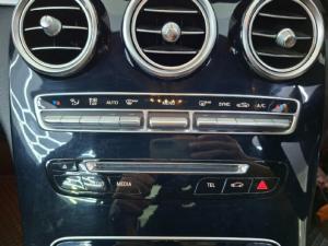 Mercedes-Benz C-Class C200 AMG Line auto - Image 14