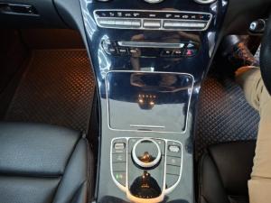 Mercedes-Benz C-Class C200 AMG Line auto - Image 15