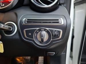 Mercedes-Benz C-Class C200 AMG Line auto - Image 17