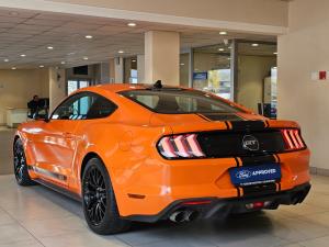 Ford Mustang 5.0 GT fastback - Image 3