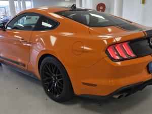 Ford Mustang 5.0 GT fastback - Image 5