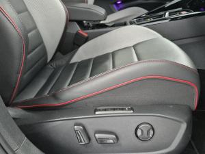 Volkswagen Golf GTI - Image 10