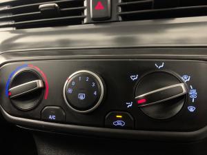 Hyundai I20 1.2 Premium - Image 19