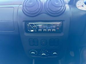 Nissan NP200 1.6 Safety PackS/C - Image 15