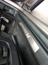 Land Rover Discovery Sport P300e R-Dynamic HSE - Image 22