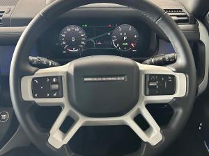 Land Rover Defender 110 D350 X-Dynamic HSE - Image 11