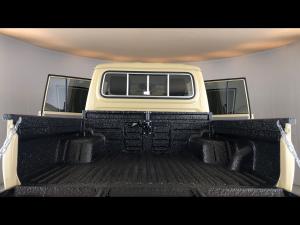 Toyota Land Cruiser 79 2.8GD-6 double cab auto - Image 13