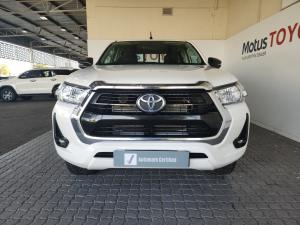 Toyota Hilux 2.4GD-6 double cab Raider manual - Image 4