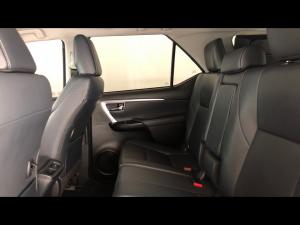 Toyota Fortuner 2.4GD-6 4x4 - Image 11