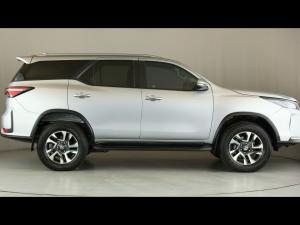 Toyota Fortuner 2.4GD-6 4x4 - Image 3