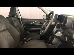Suzuki Swift 1.2 GL - Image 10