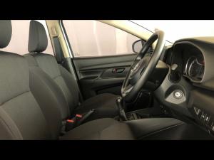 Suzuki Ertiga 1.5 GA - Image 10