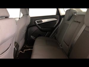 Toyota Urban Cruiser 1.5 XR - Image 11
