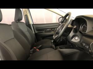 Suzuki Ertiga 1.5 GA - Image 10