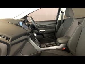 Ford Kuga 1.5T Ambiente auto - Image 7